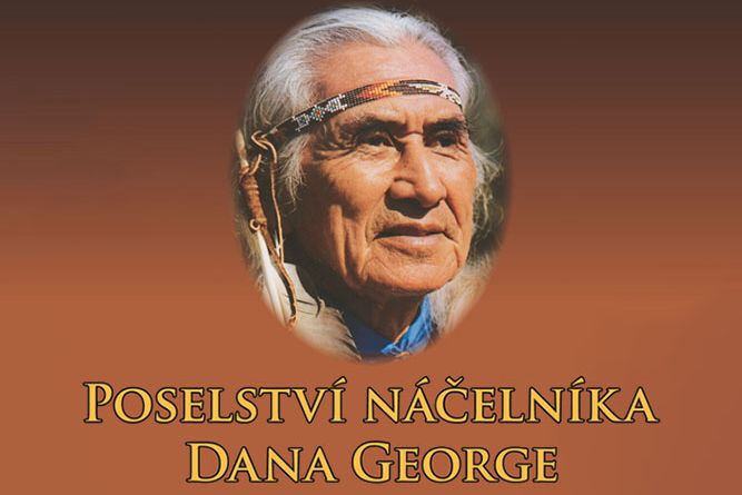 Vyhrajte tři knihy Poselství náčelníka Dana George - www.klubknihomolu.cz